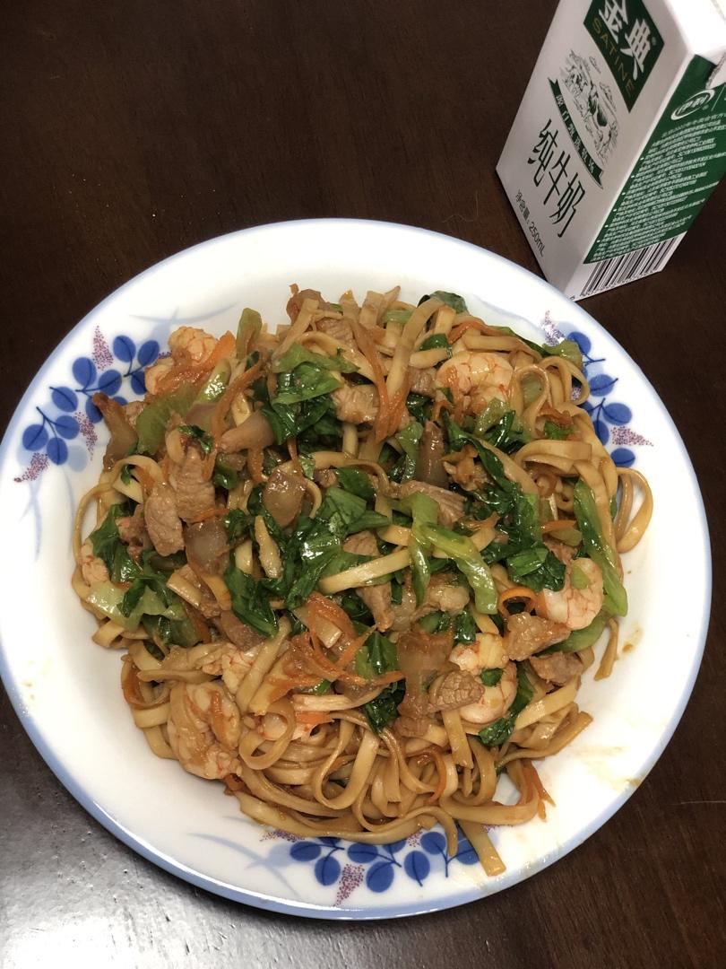 豉油皇炒面，最详细的教程，家常做法