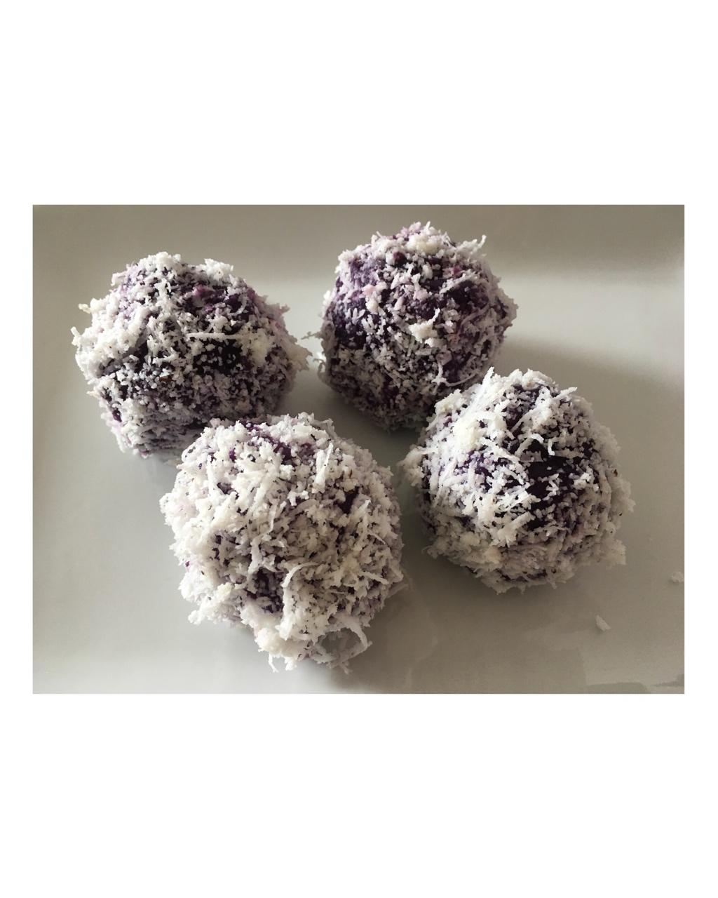 草莓椰蓉紫薯球