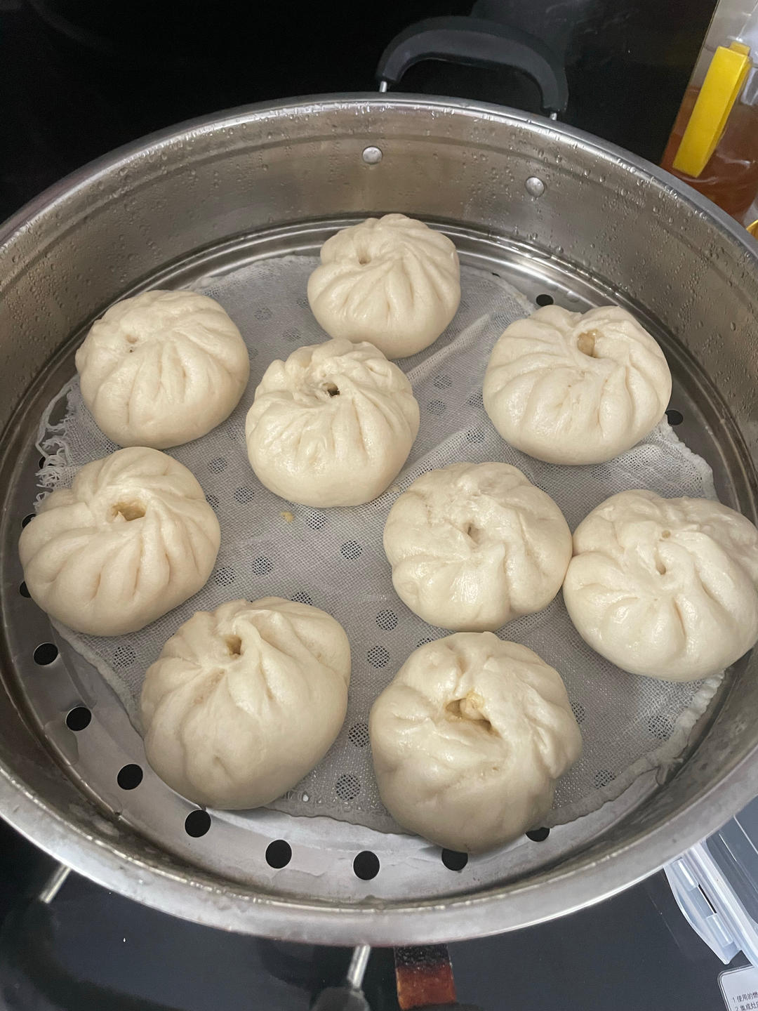 香辣酸菜包
