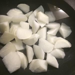 萝卜汆香菜丸子汤的做法 步骤1