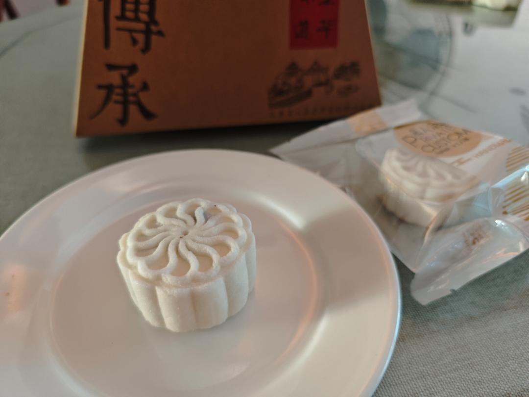 黑芝麻核桃冰皮月饼，高颜值不撞款