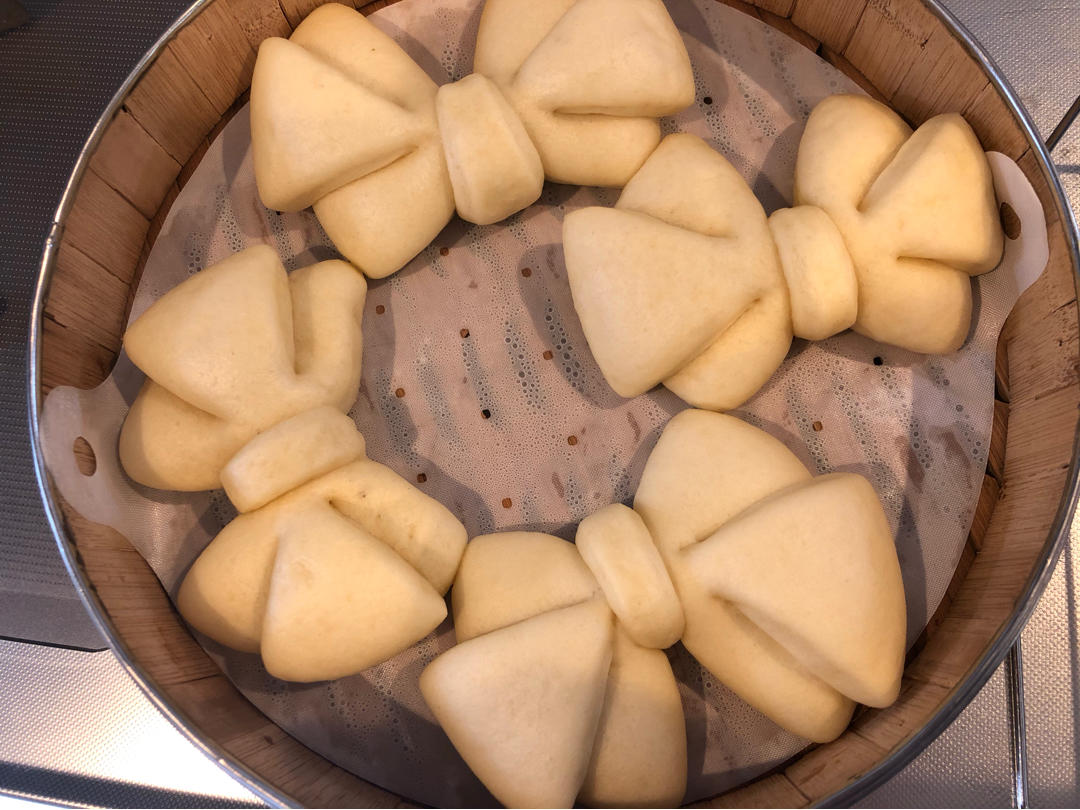 蝴蝶结馒头