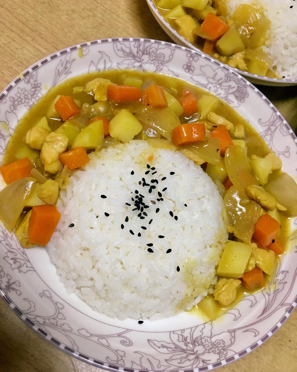 咖喱鸡肉饭