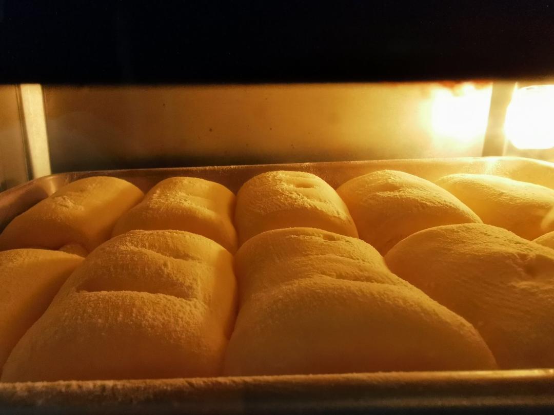 软到不知所措的牛奶卷