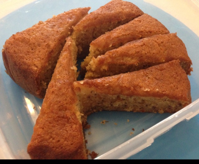 不女神做的重油香蕉蛋糕