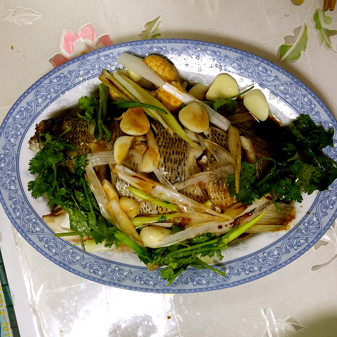 清蒸鲈鱼