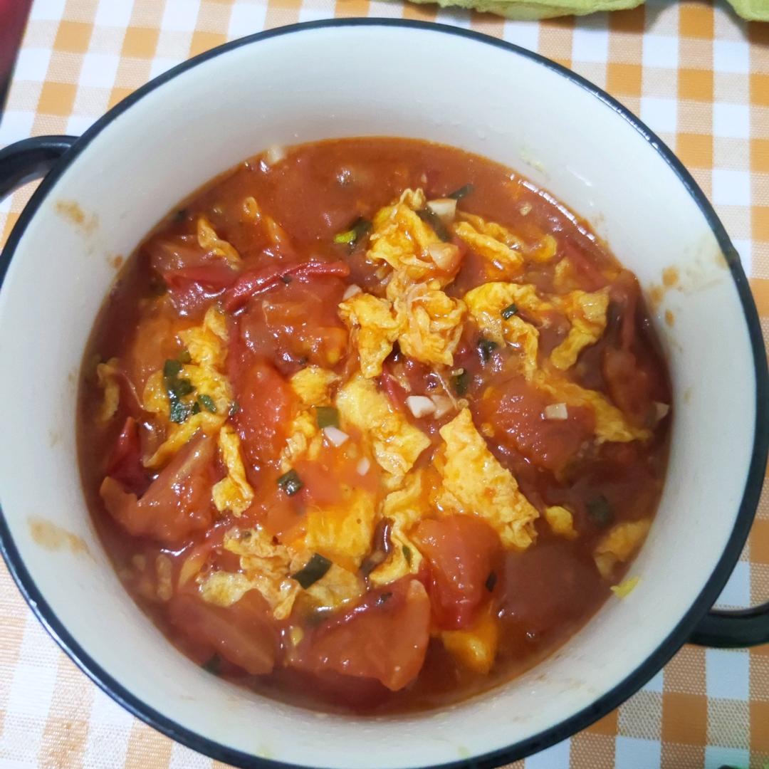 番茄炒鸡蛋（超浓的番茄味）