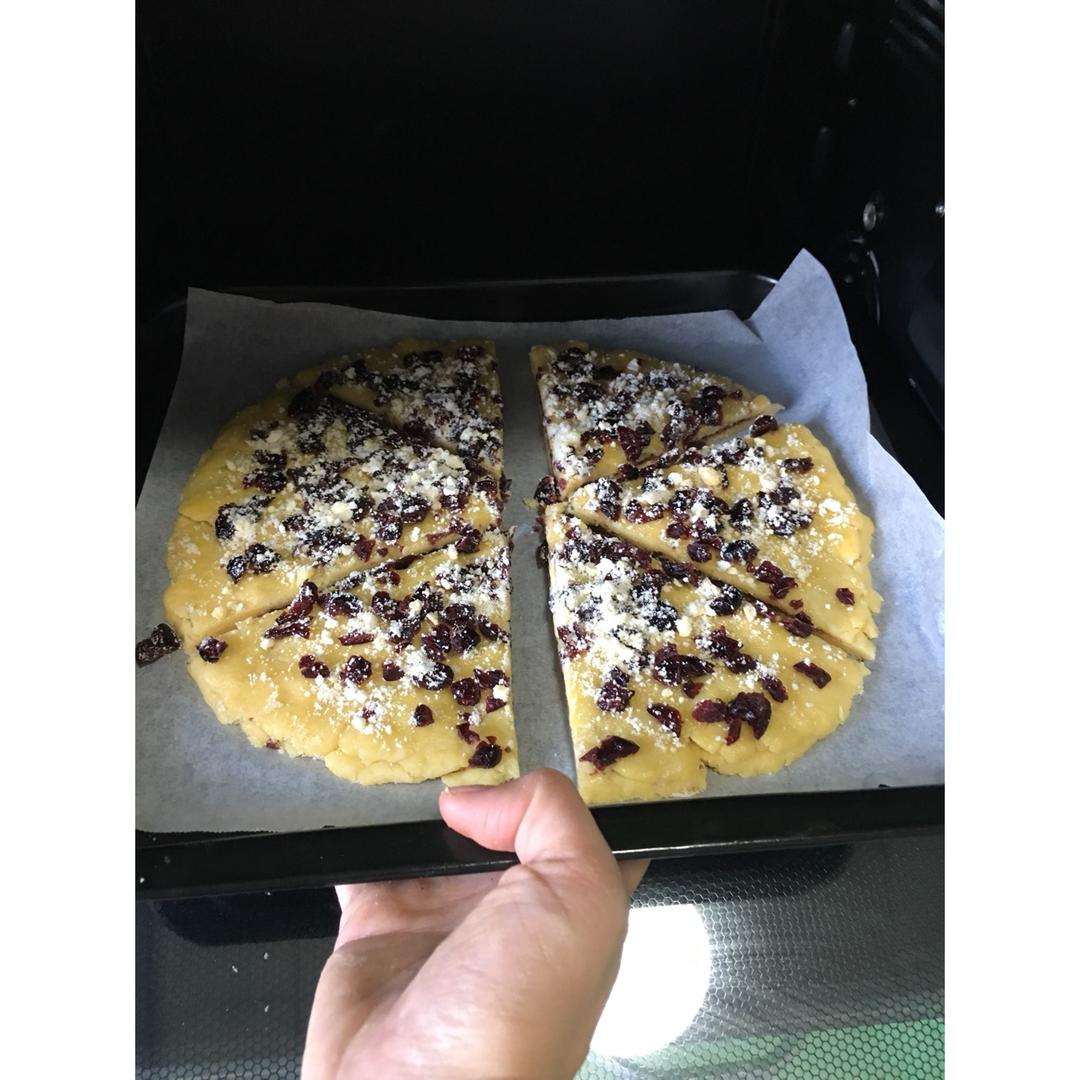 红豆蔓越莓司康（松饼）