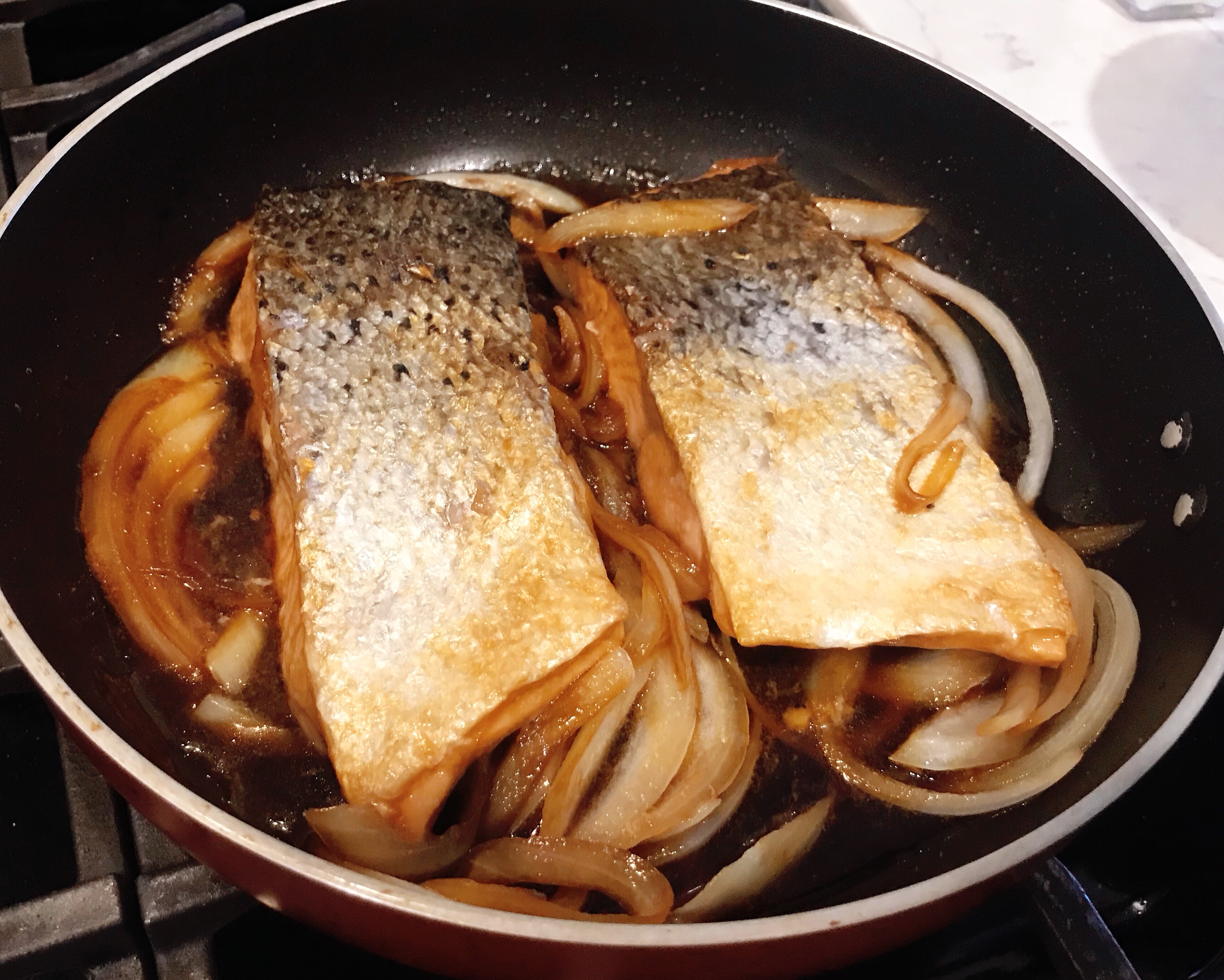 简易版蜜汁照烧三文鱼的做法 步骤7