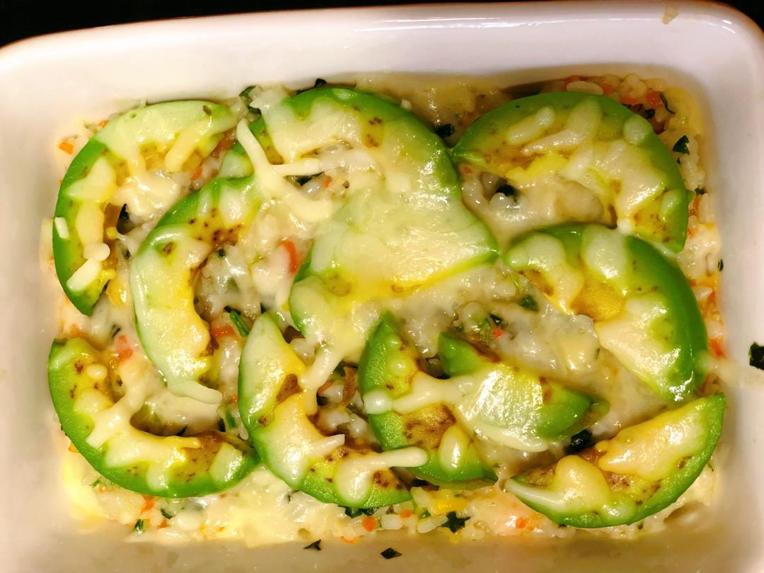 宝宝辅食-牛油果鲜虾焗意面