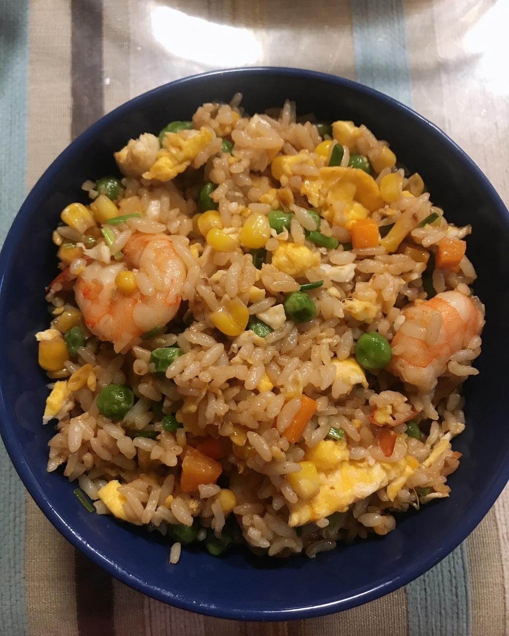 betty钡钡做的王俊凯同款——鲜虾炒饭