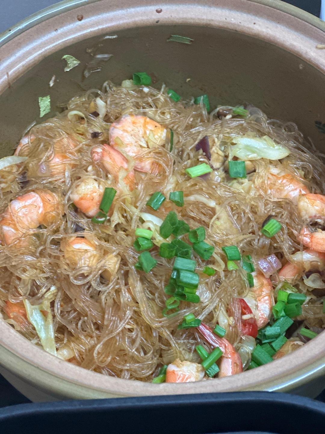 去餐厅必点的粤式虾皇粉丝煲