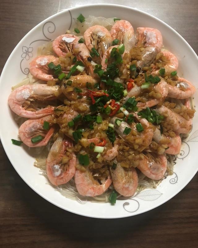 蒜茸粉丝北极虾