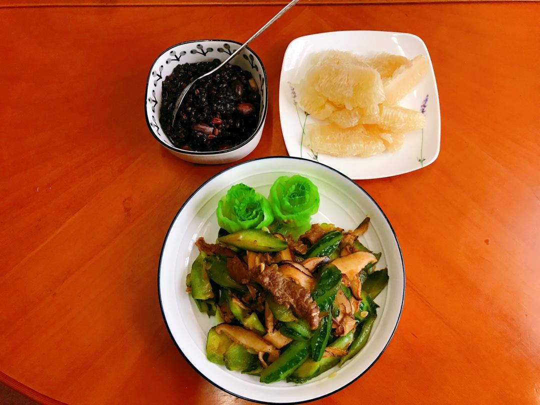 一人食_三黑燕麦豆粥