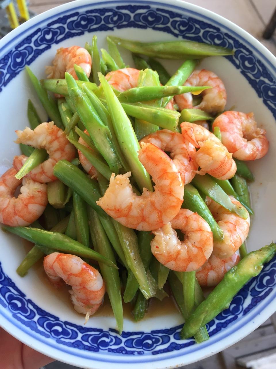 清炒芦笋虾仁