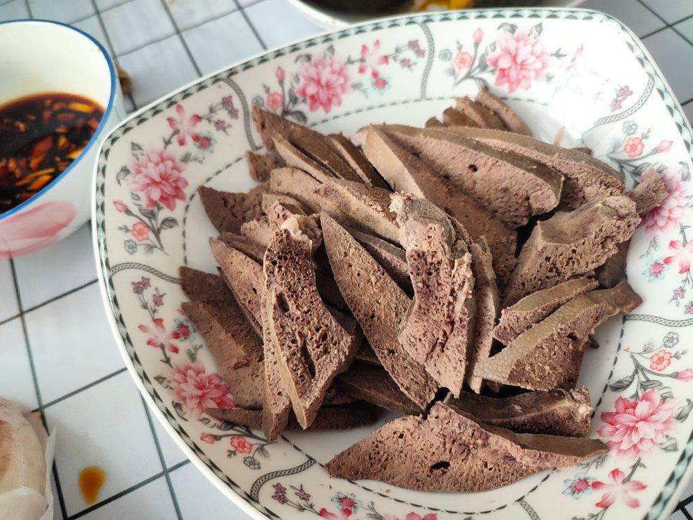 86岁奶奶教的盐水猪肝