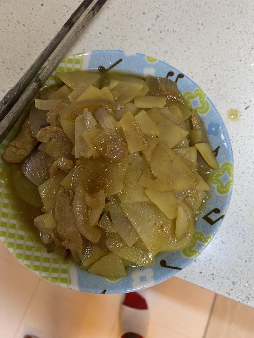 洋葱炒土豆