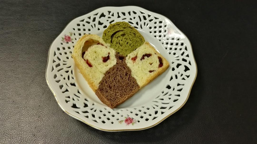 蔓越莓三色吐司