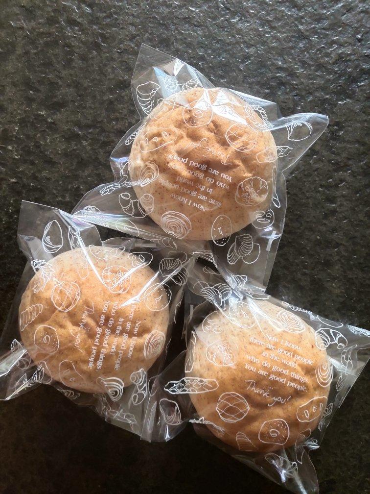 全麦制作≠口感粗糙，这款蓝莓软欧既有麦香又口感柔润