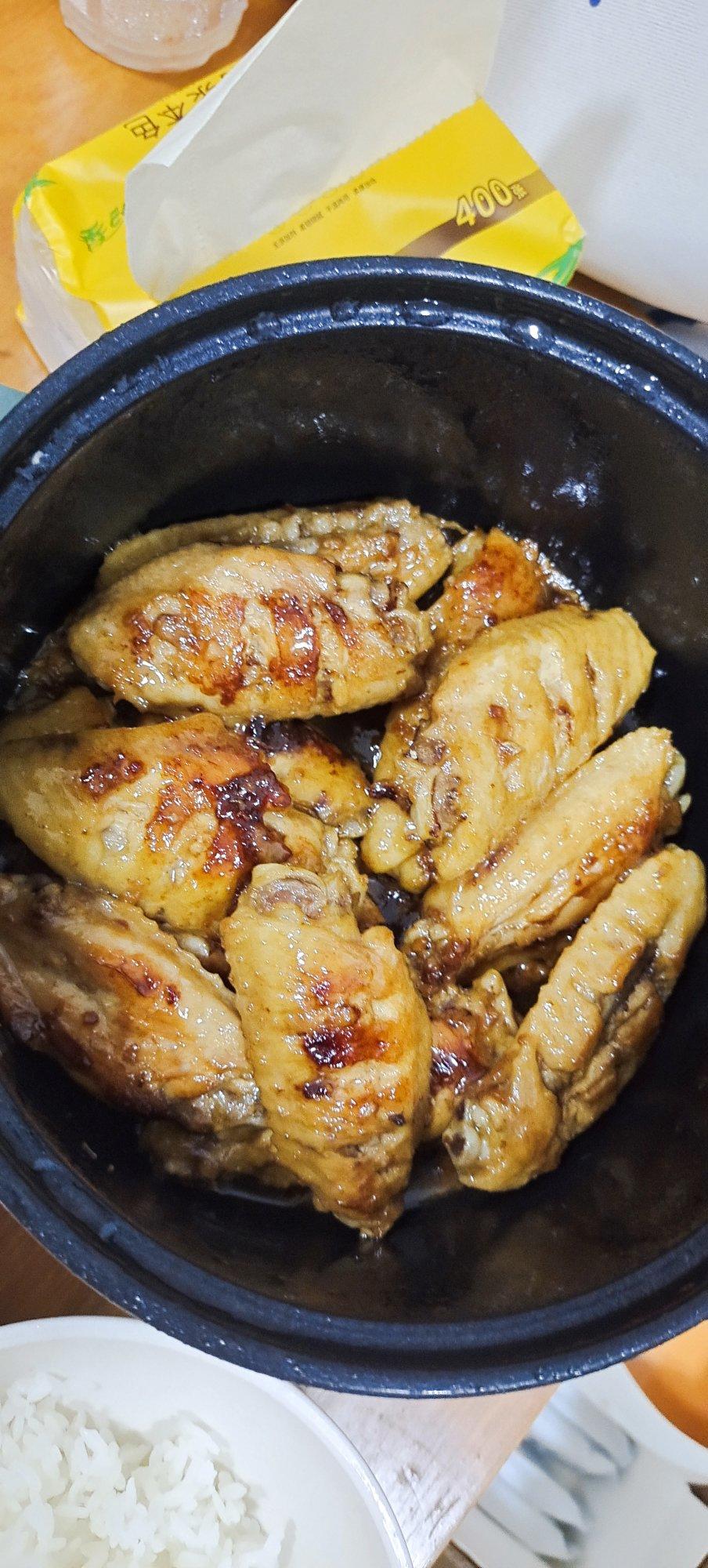 不要再可乐鸡翅了，求求你试试蒜香鸡翅吧，香味捅破天花板！