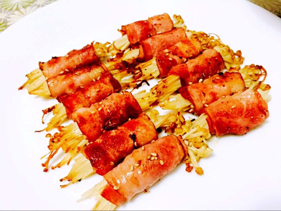 香煎培根金针菇卷