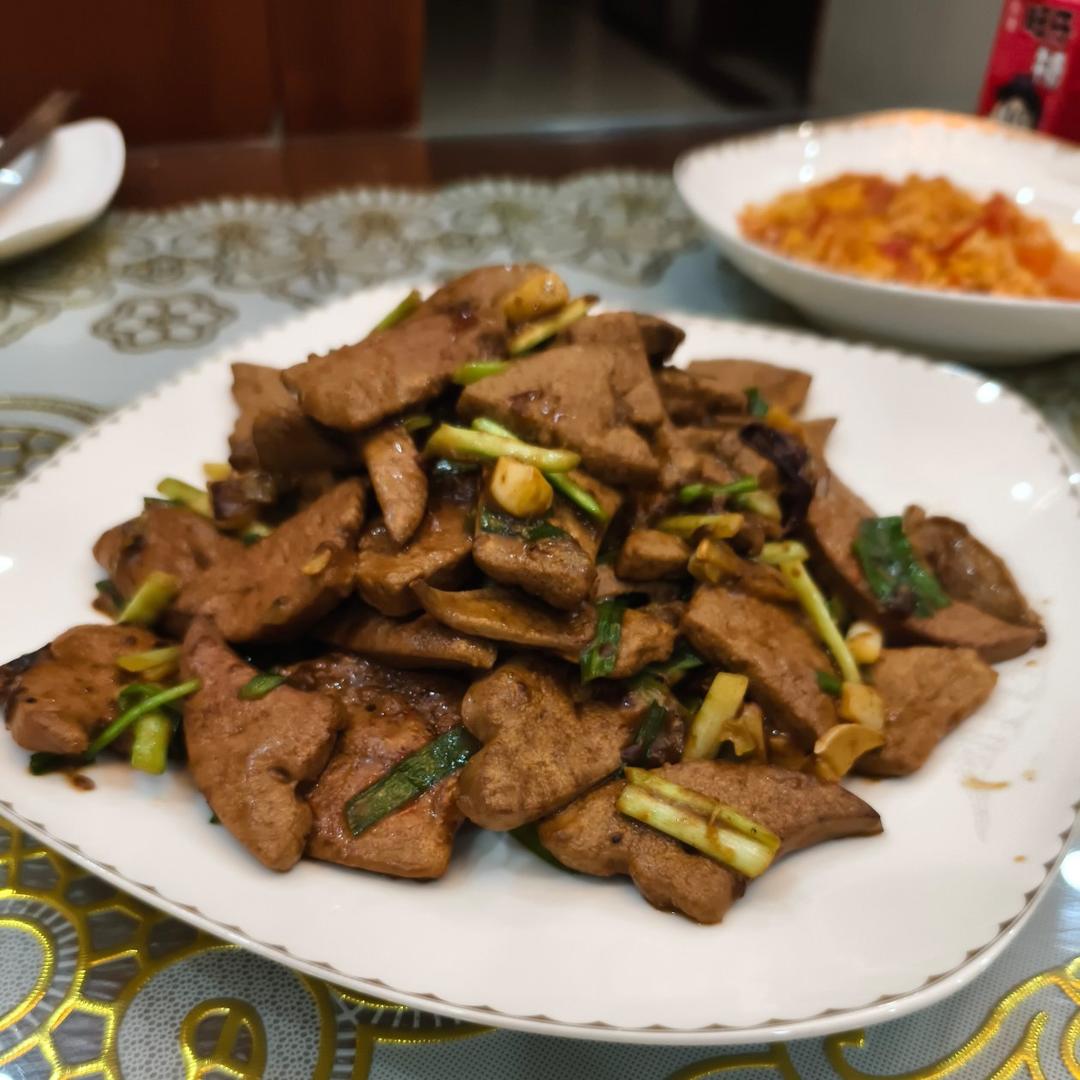 软嫩不腥的爆炒猪肝