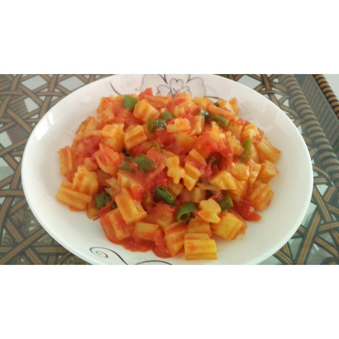 蓝瘦，香菇？奏得好好吃饭·番茄青椒土豆丁套饭~圆满素食