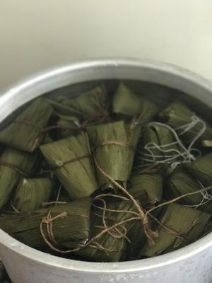 低热量粽子--西米水果粽子，顺带传统四角粽子包法的做法 步骤11