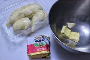 香酥榴莲面包的做法 步骤1