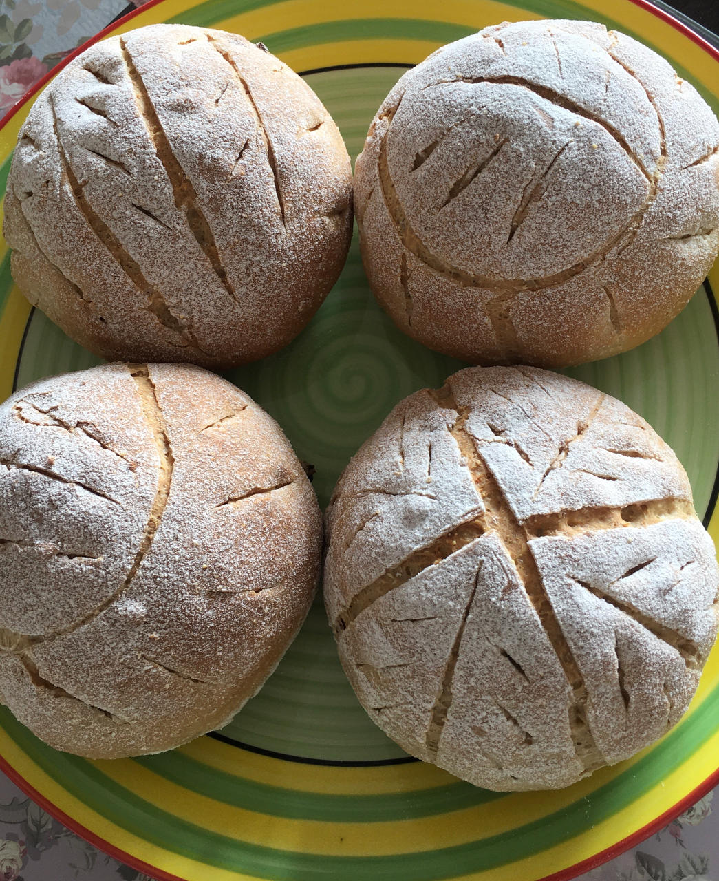 全麦软欧包（有啥放啥，健康美味，流程简易）