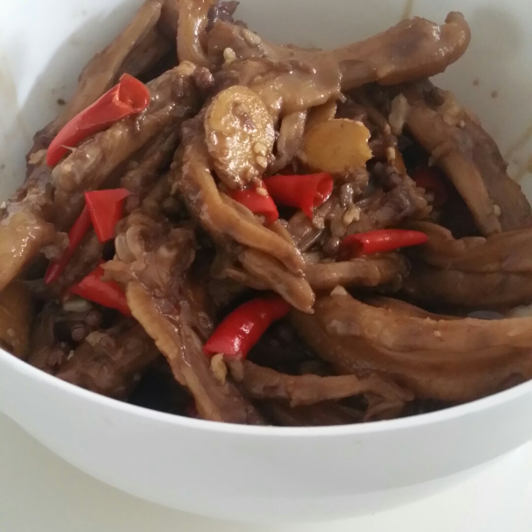 香卤鸭掌（好吃得不得了）