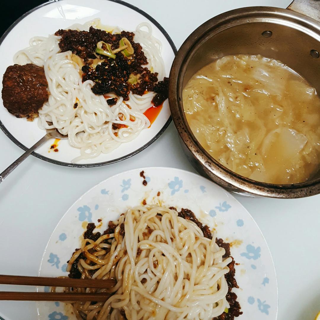 永远吃不腻的古早味臊子面