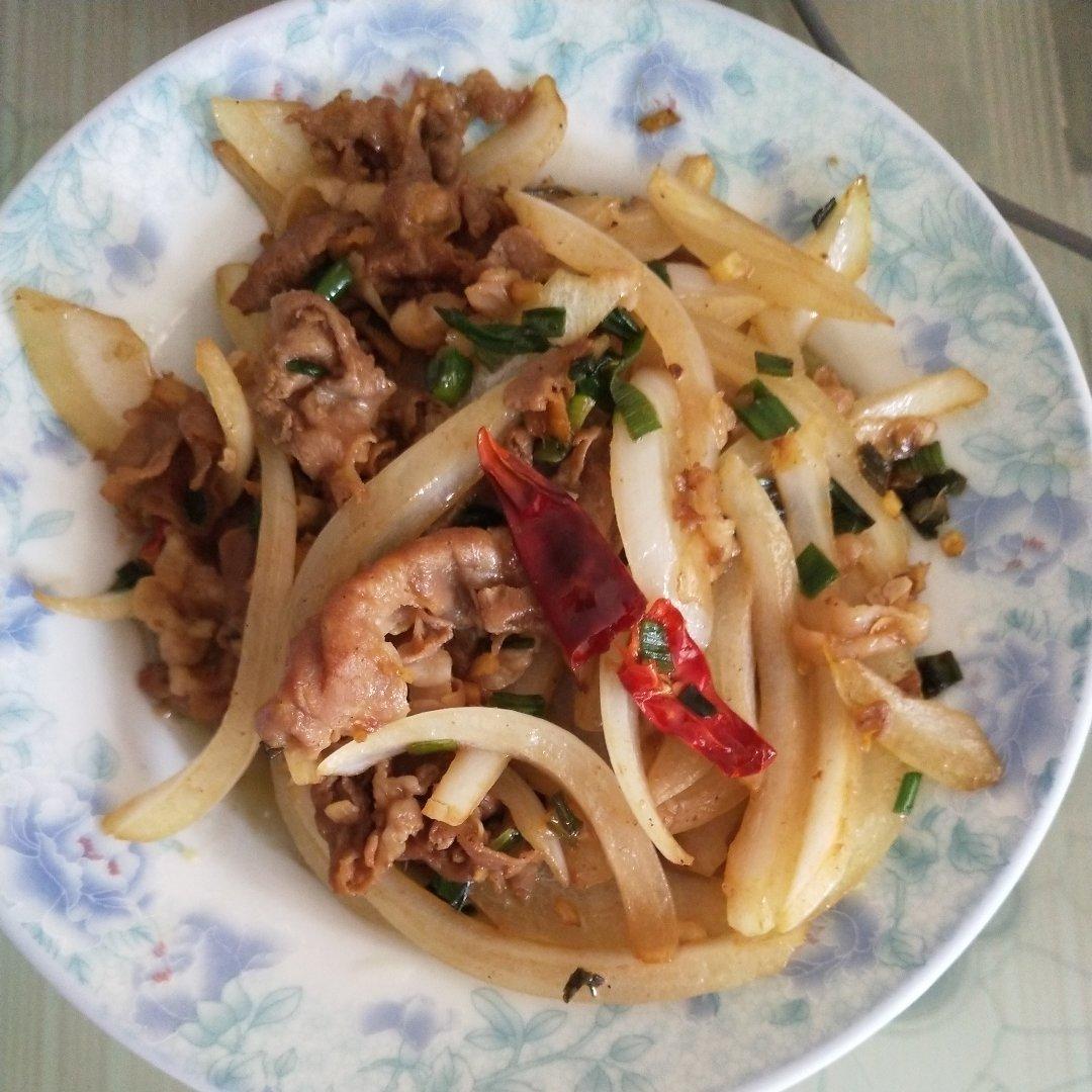 洋葱炒羊肉