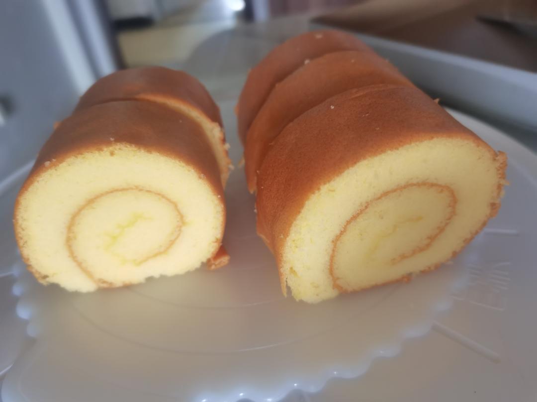 蛋糕卷这样做‼️不掉皮不开裂（小视频食谱）