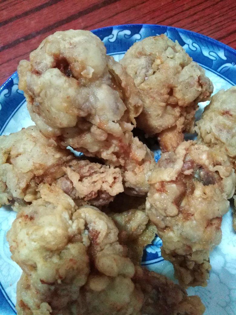 香脆鳞皮炸鸡腿