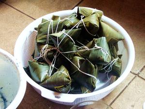 南洋风味 -- 娘惹粽 （Nyonya Dumplings）的做法 步骤17