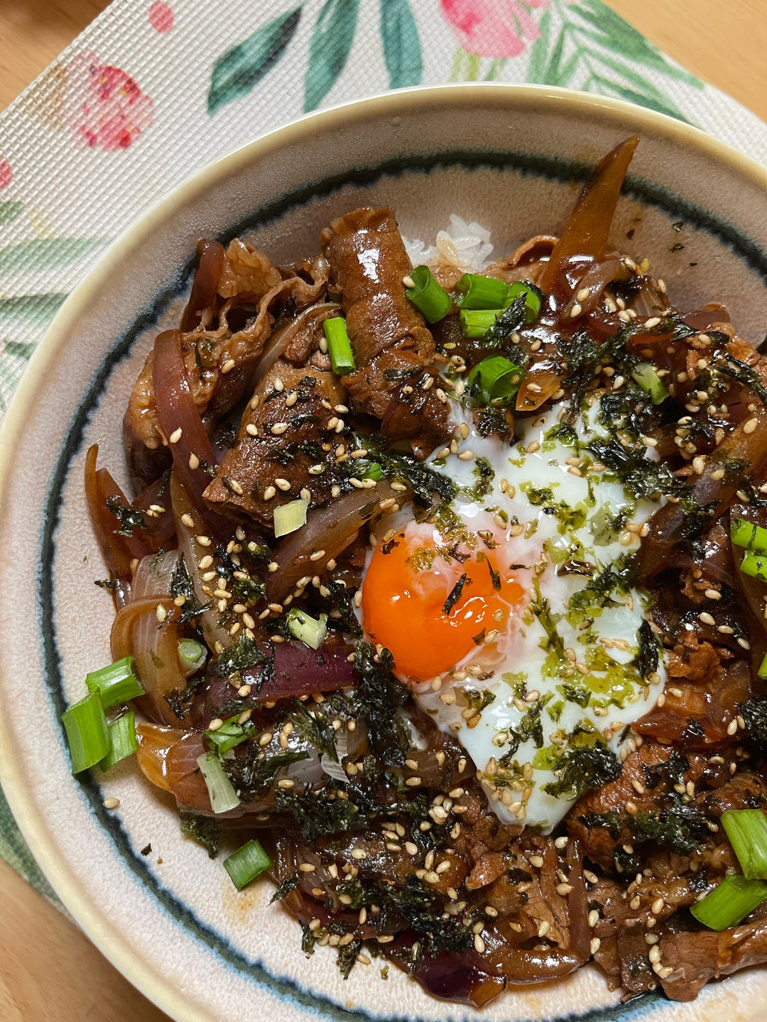 日式肥牛饭