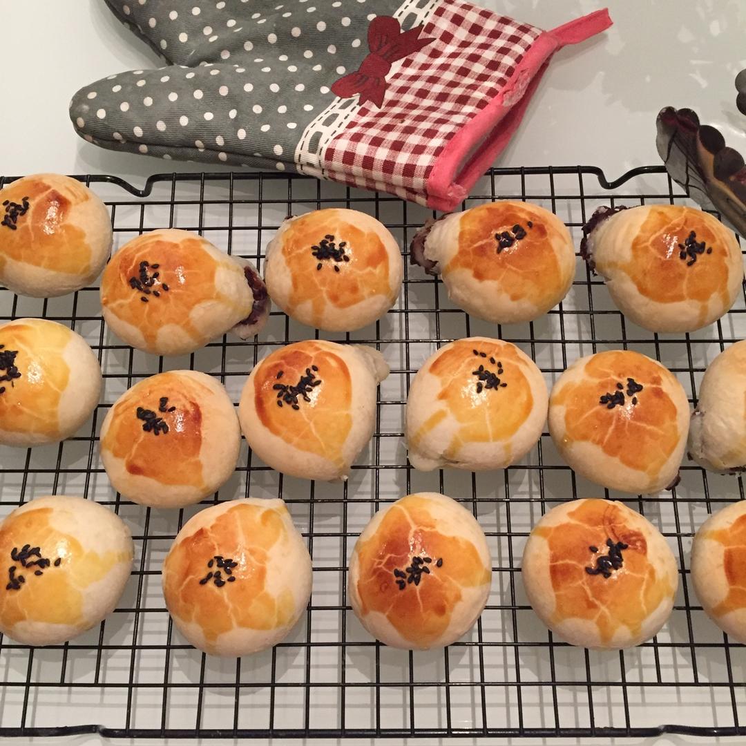 ㊙️网红麻薯肉松蛋黄酥🔥，好吃到爆‼️