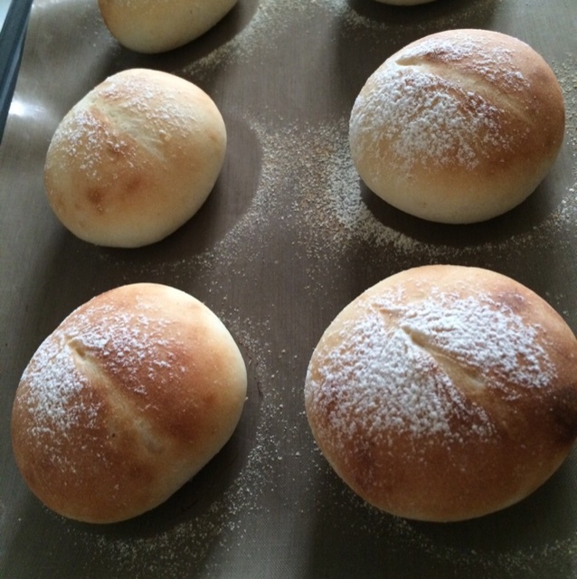 全麦法式小餐包（海绵酵种）