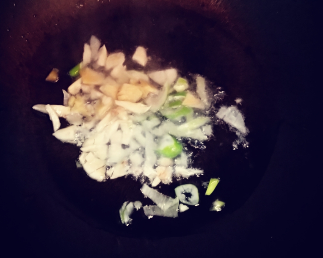 土豆胡萝卜洋葱烧烤版的做法 步骤2
