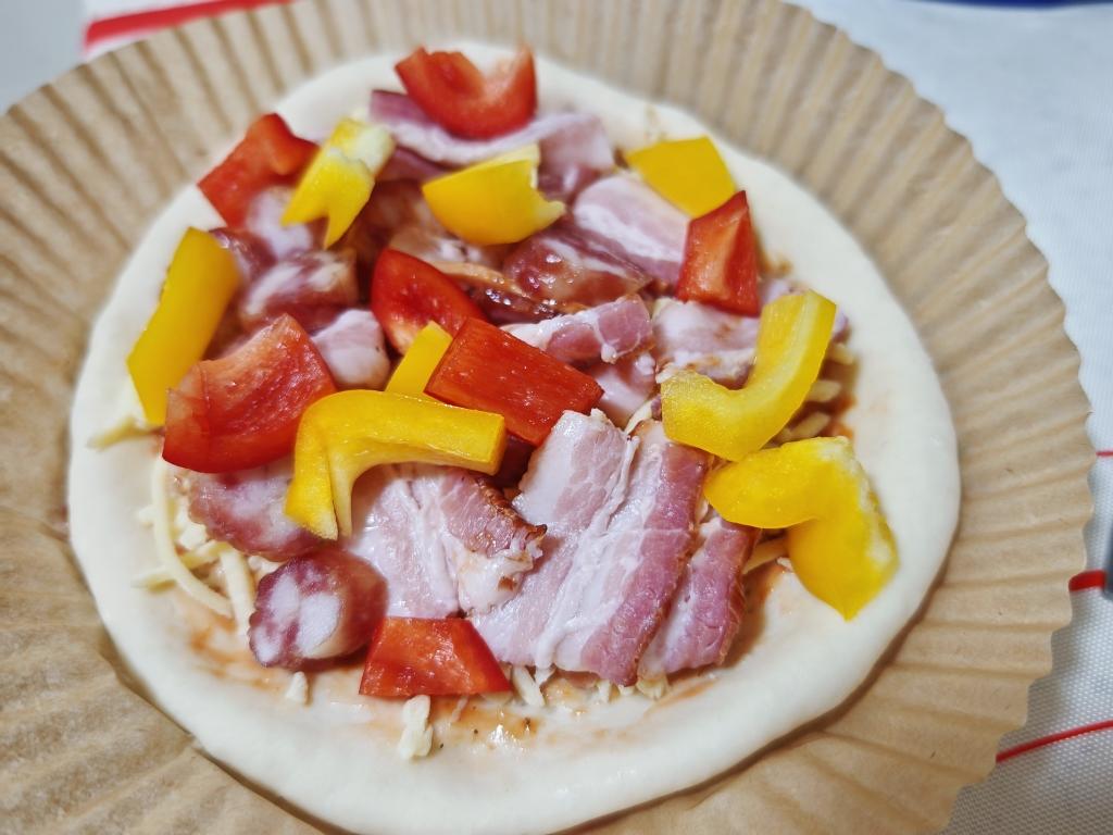 家庭自制披萨🍕水果披萨🍕培根披萨🍕香肠披萨的做法 步骤5