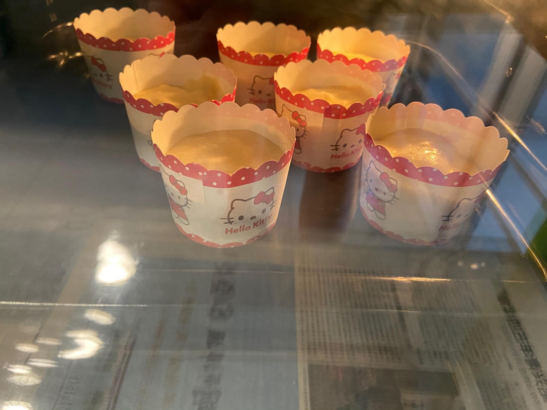 软绵绵的纸杯蛋糕