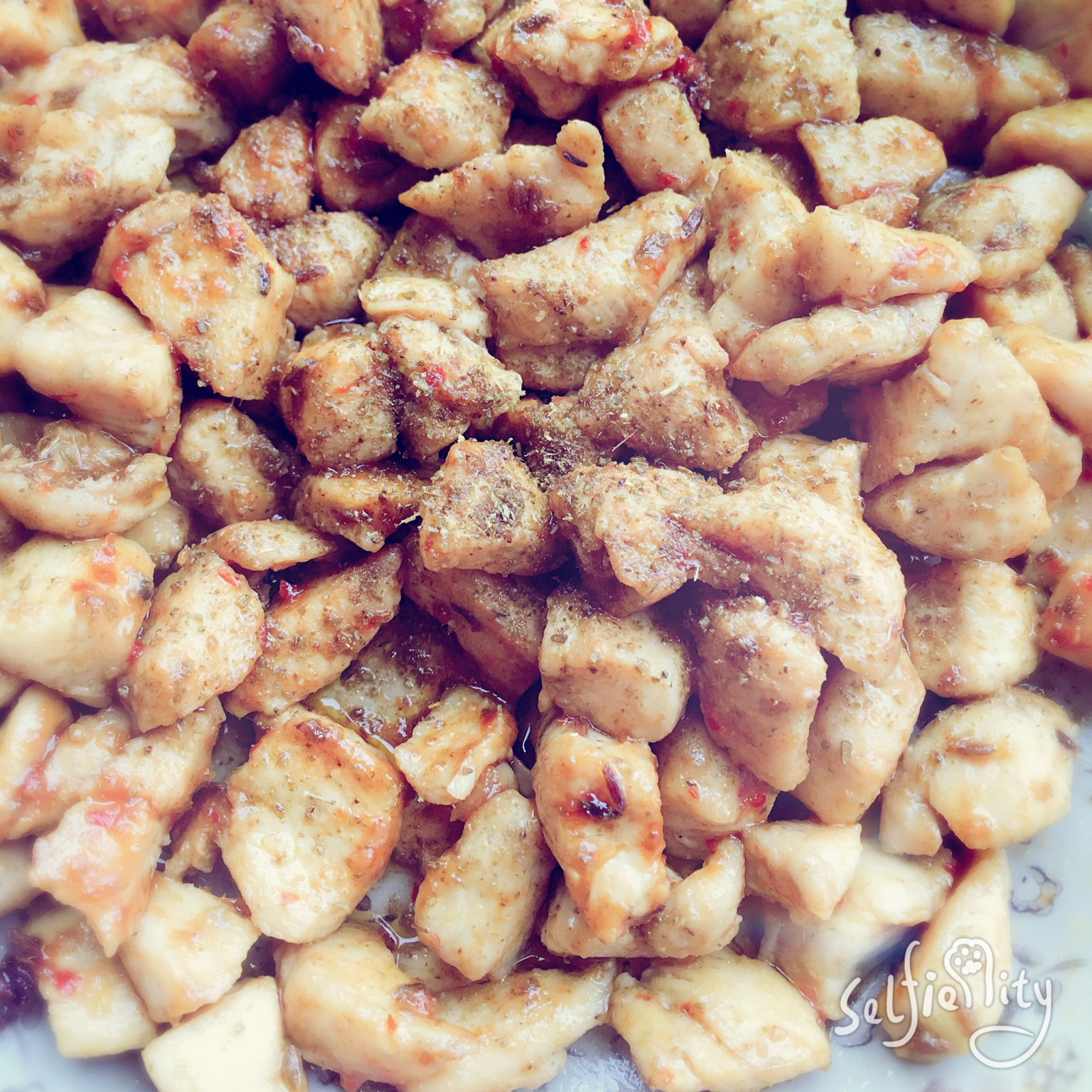 孜然鸡肉粒