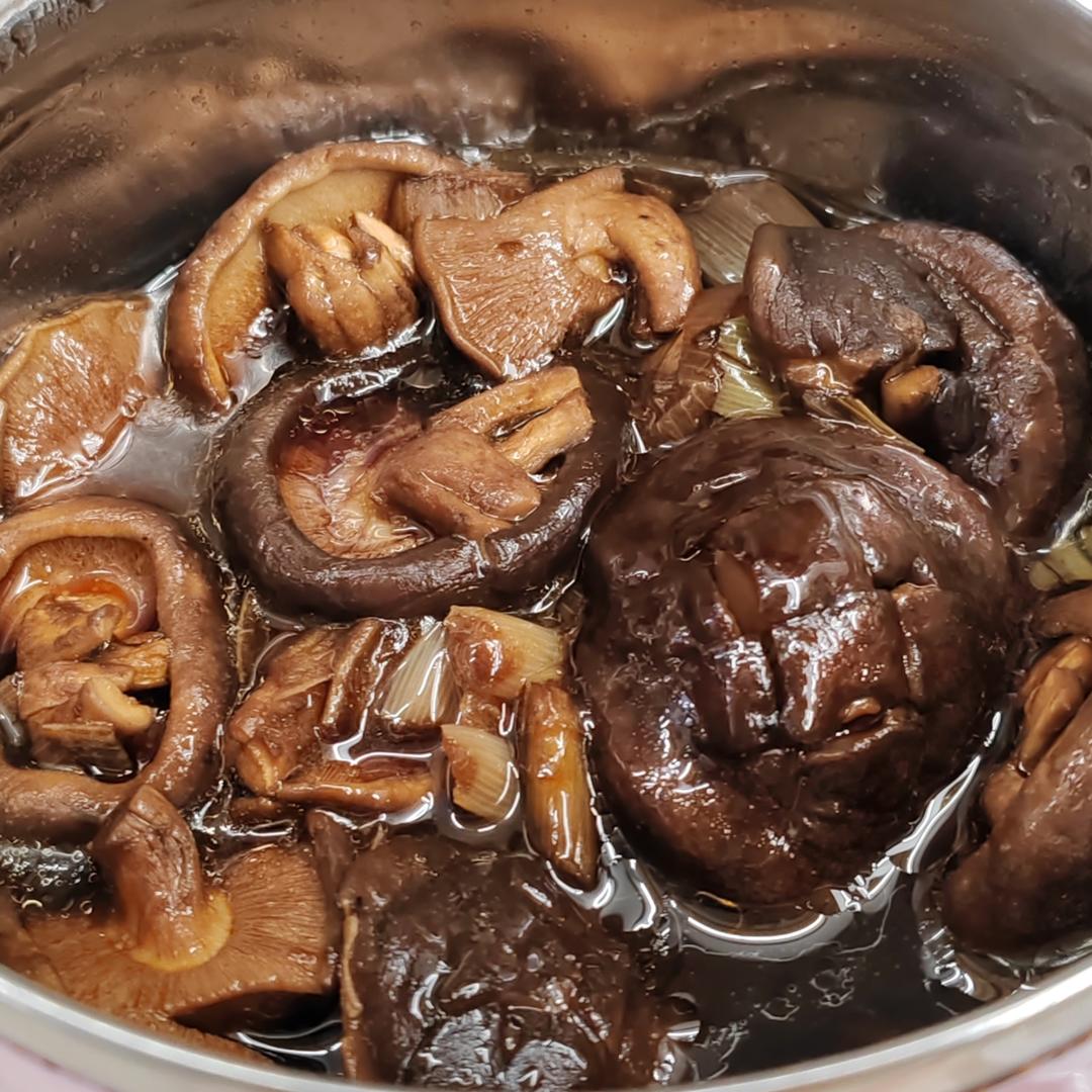 懒人福利菜来啦，比海参还鲜的香菇