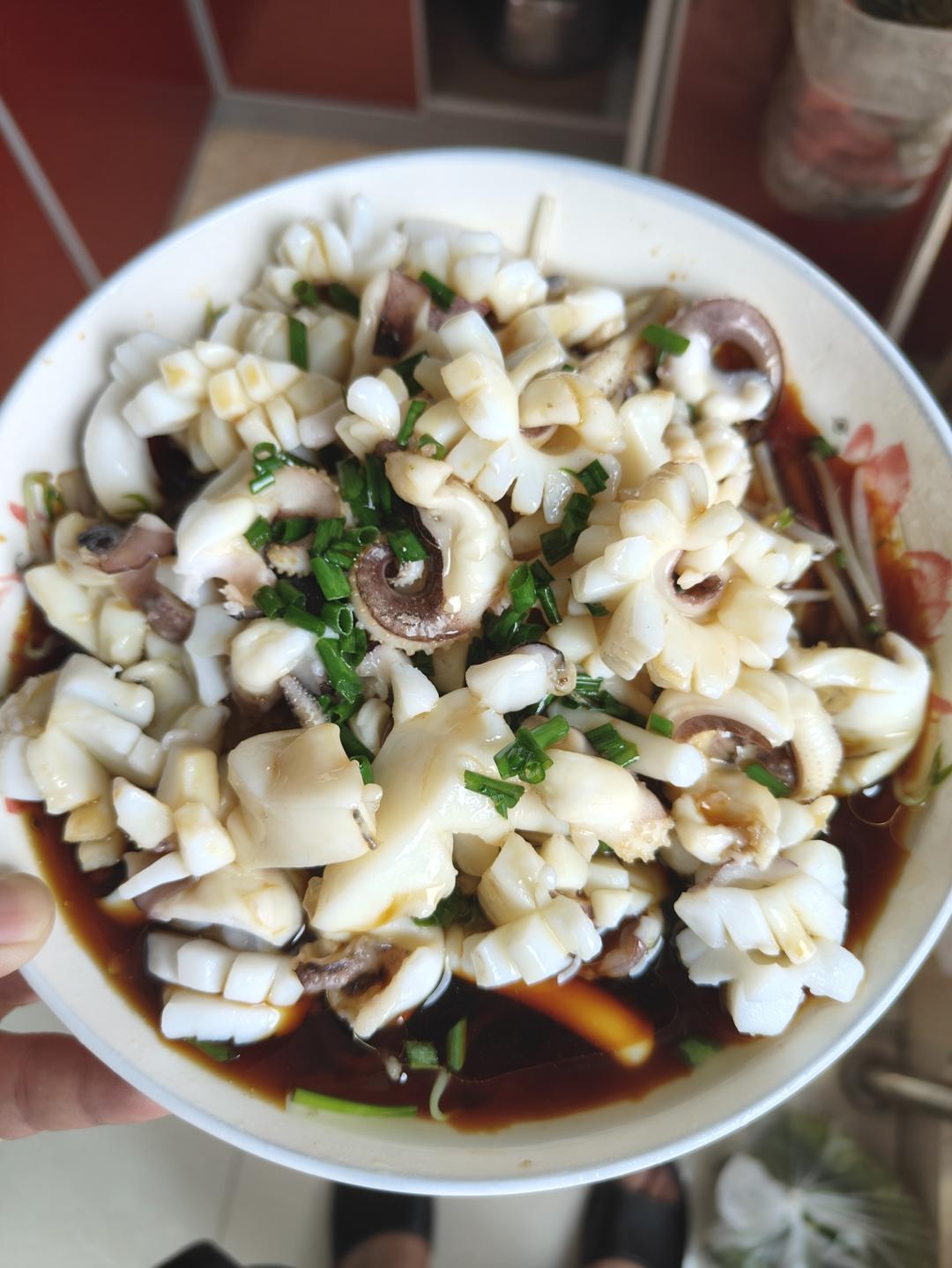 白灼鱿鱼的正宗做法