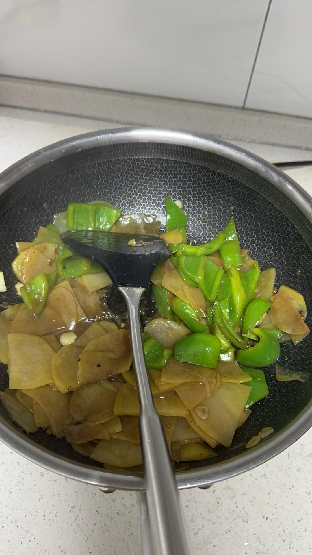 比肉都好吃的青椒炒土豆片😋简单又美味❗️