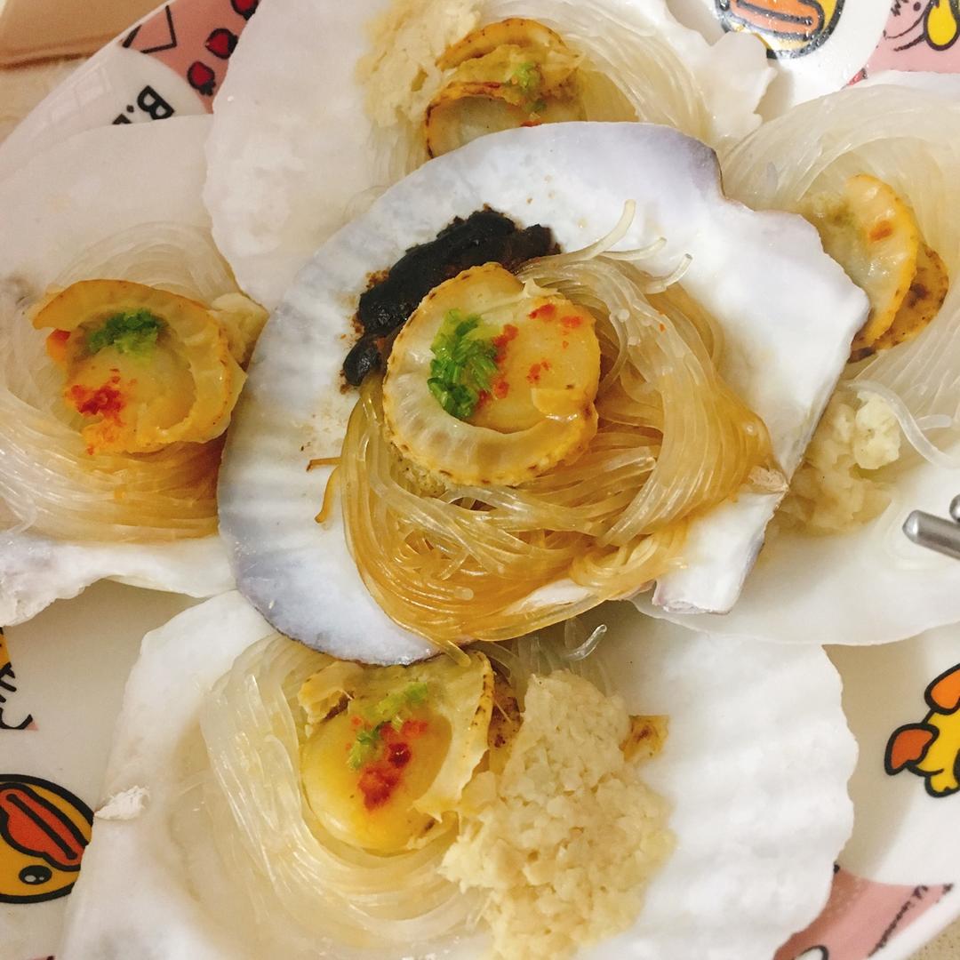 蒜蓉粉丝蒸扇贝