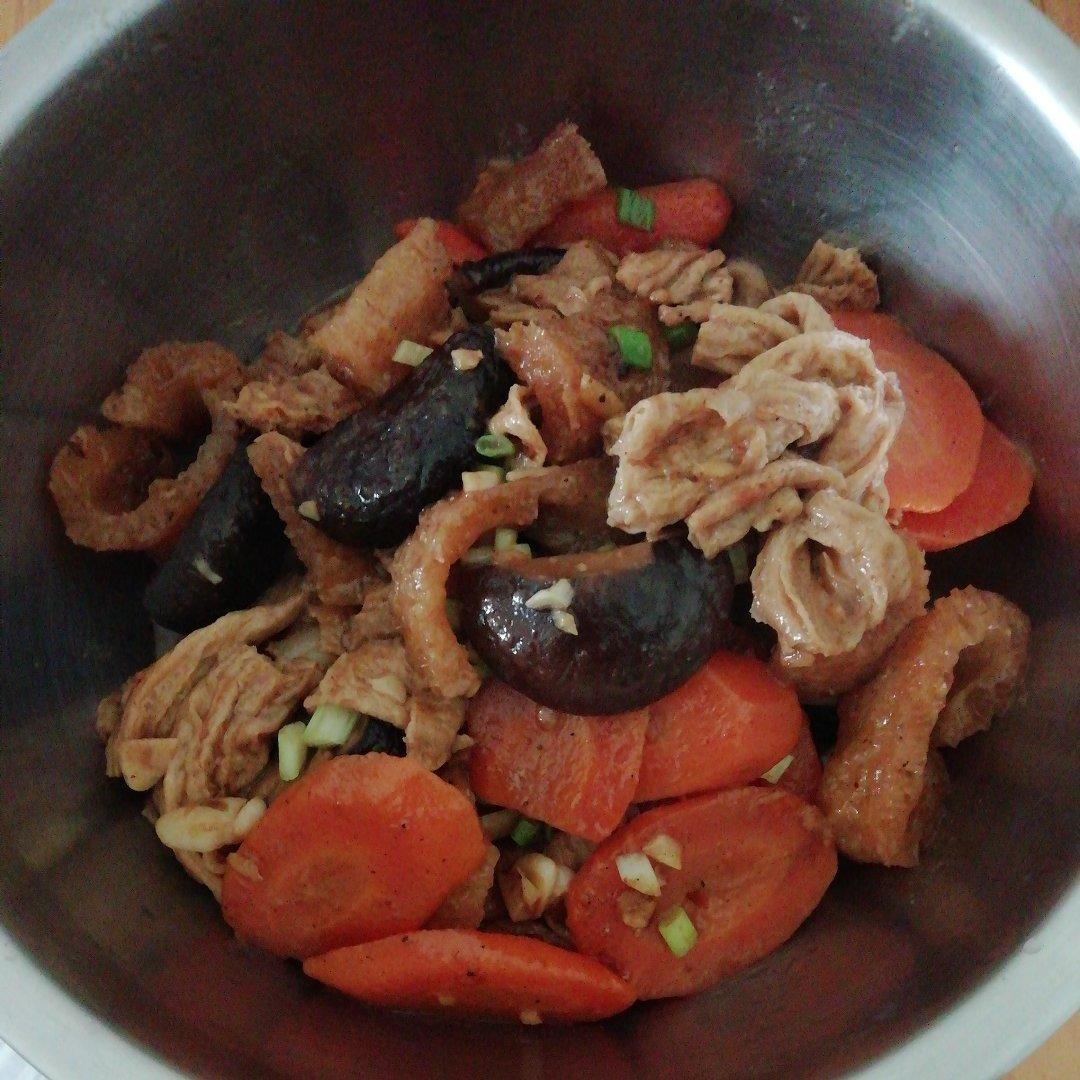 沙茶火腩炆枝竹