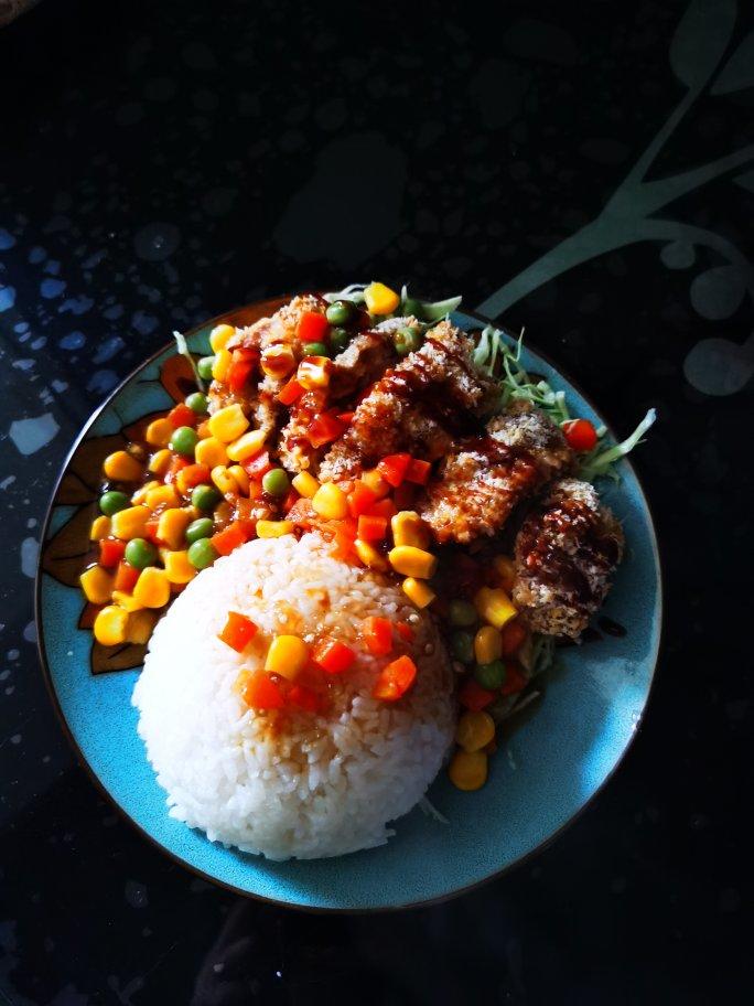 咖喱吉列猪排盖饭（用烤箱做少油的日式炸猪排）