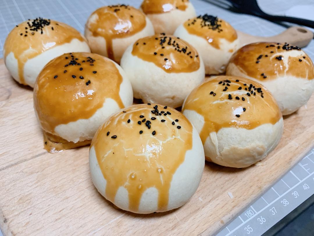 中式酥皮蛋黄酥